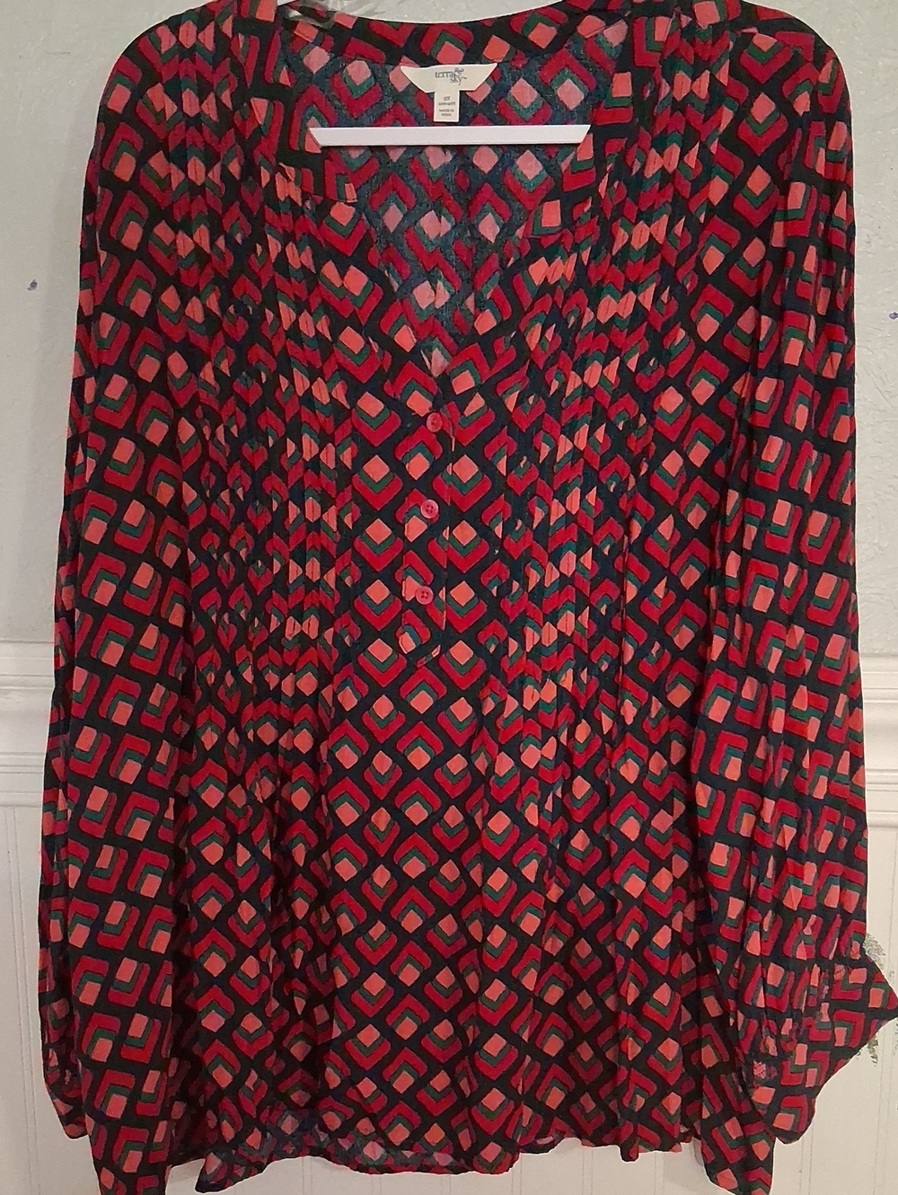 Terra & Sky Red and Black Geometric Button-Front Blouse